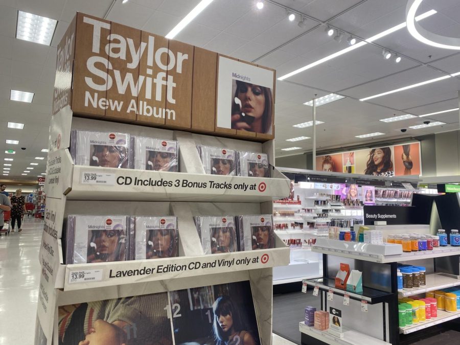 Target+displays+Taylor+Swift%E2%80%99s+new+album+%E2%80%98Midnights%E2%80%99+in+both+CD+and+vinyl+form.+To+bring+in+fans%2C+the+target+exclusive+version+included+not+only+the+original+thirteen+tracks%2C+but+three+extra+tracks+as+well.+Photo+Courtesy+of+Ava+Combs.+