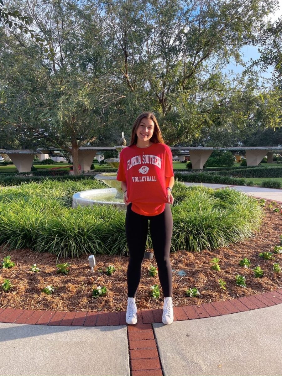 Mallory Baruch posts on Instagram to announce her decision to commit to Florida Southern College. The opportunities academically and athletically helped Baruch narrow down what school to attend. Photo courtesy of Mallory Baruch.  